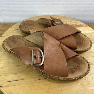 Born Rio Cognac Leather Slip On Sandals Brass Buckle Womens 9M Tan Tribal Boho